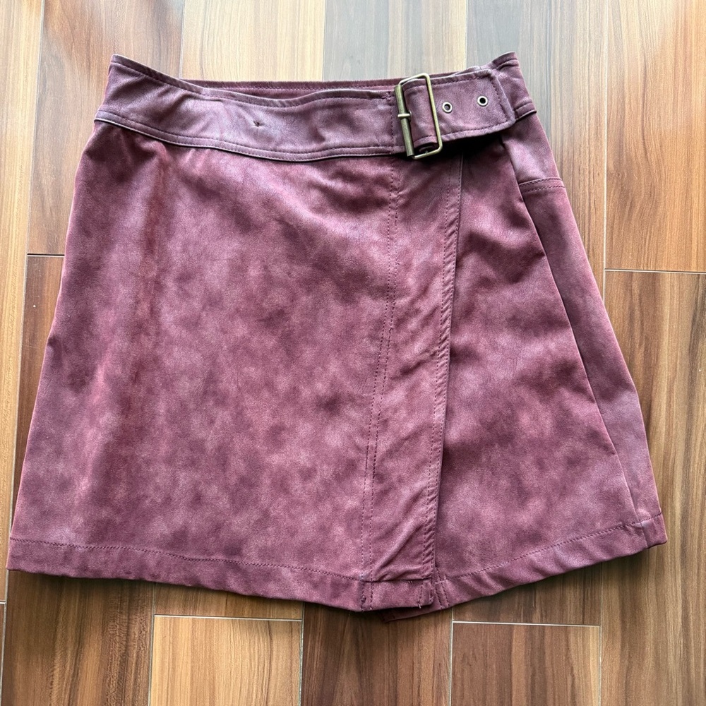 C&V Chelsea & Violet Women's Hi-Rise Belted Wrap Skirt, Maroon burgundy,12 large - Picture 3 of 7